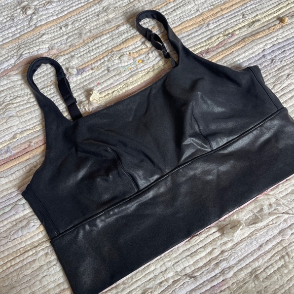 SPANX Black Faux Leather Sports Bra with Adjustable Straps Size Large - Picture 2 of 6